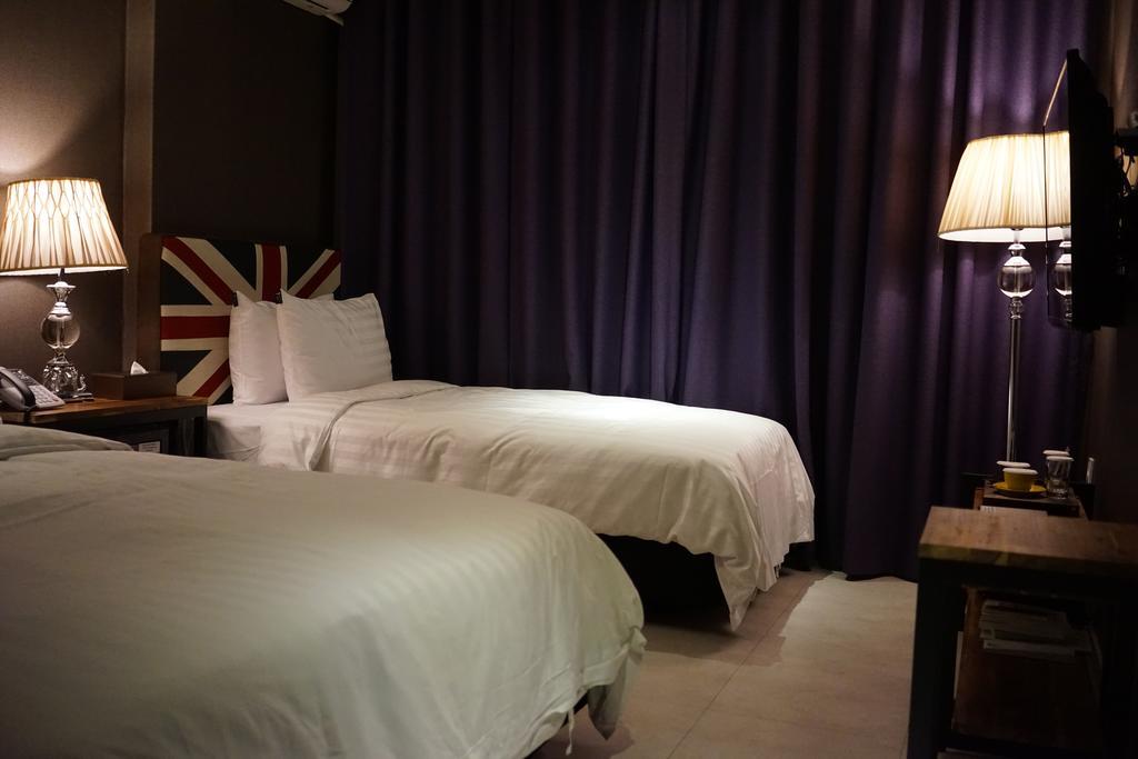 Hotel Namoo Cheong-Ju Чеонджу Екстериор снимка